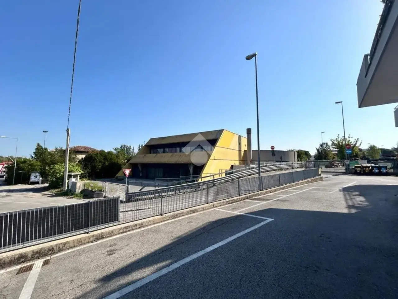 Capannone in Via La Pastora 86, Coriano, {3} - Foto 1