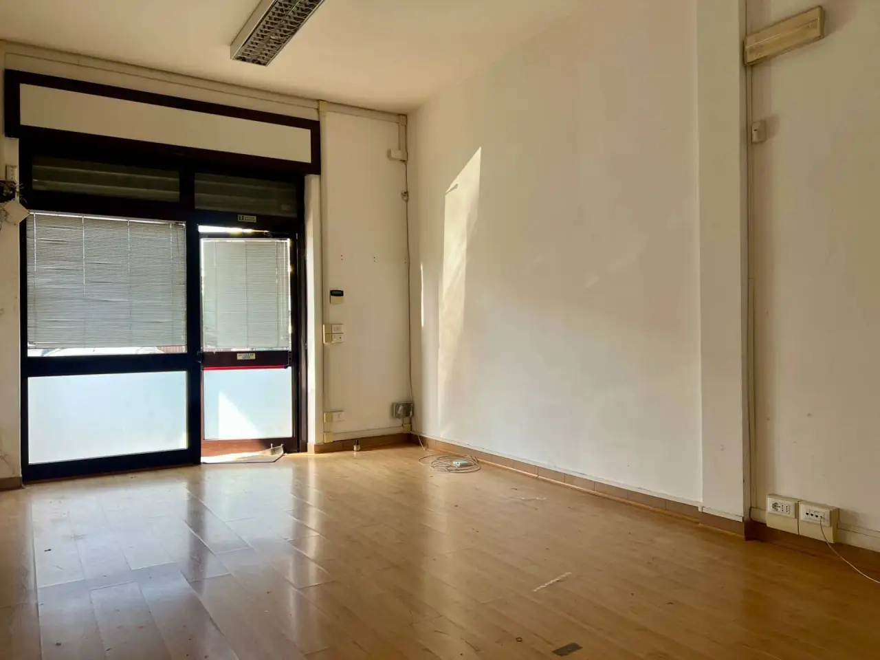 Negozio in Via Eugenio Cisterna, Roma, {3} - Foto 1