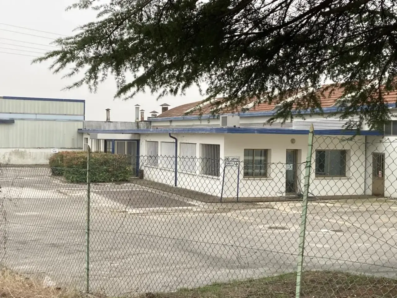 Capannone in Budoia, Budoia, {3} - Foto 1