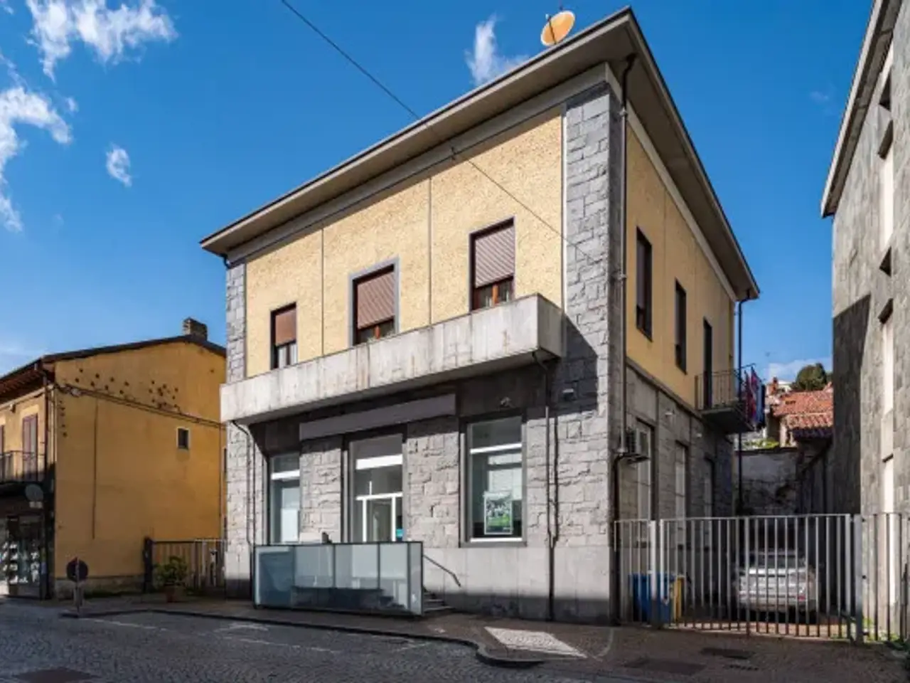 Negozio in Via Educ 43, Castellamonte, {3} - Foto 2