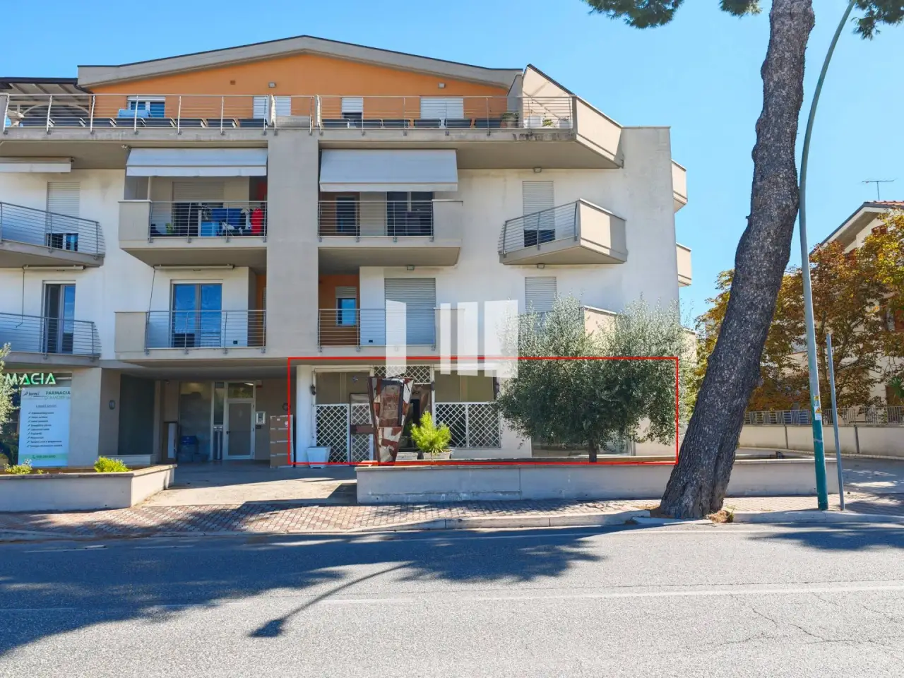 Negozio in Via Nazionale 1, Roseto Degli Abruzzi, {3} - Foto 1