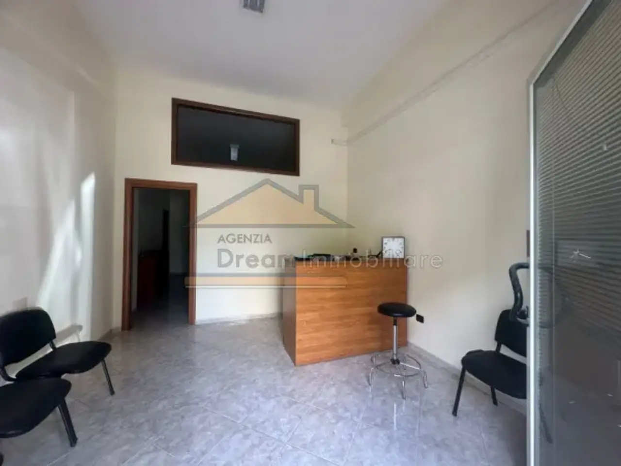Negozio in Via Casacelle, Giugliano In Campania, {3} - Foto 2