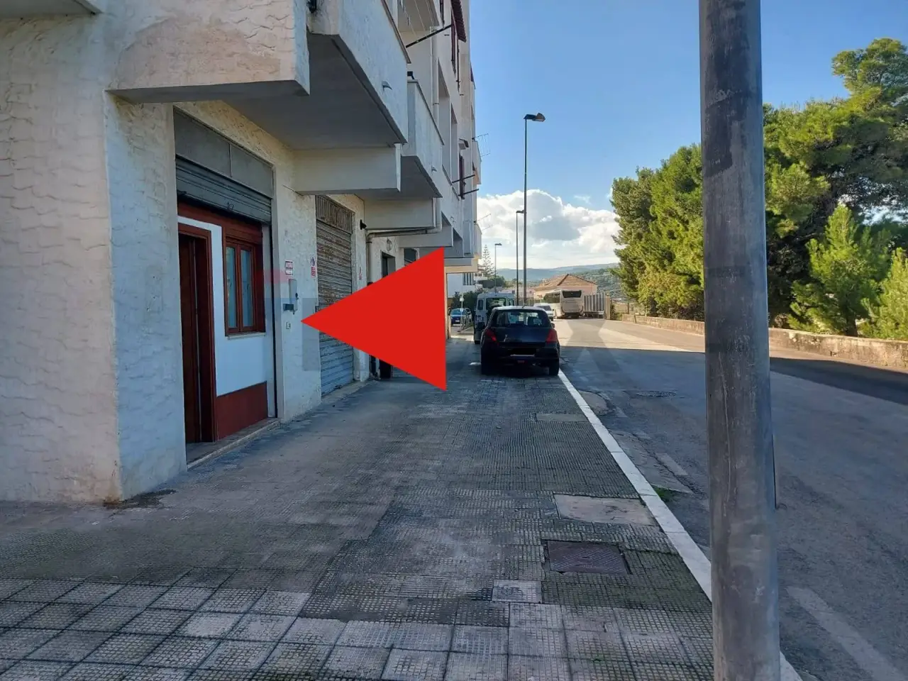 Negozio in Via Dante Alighieri 39, Vieste, {3} - Foto 1