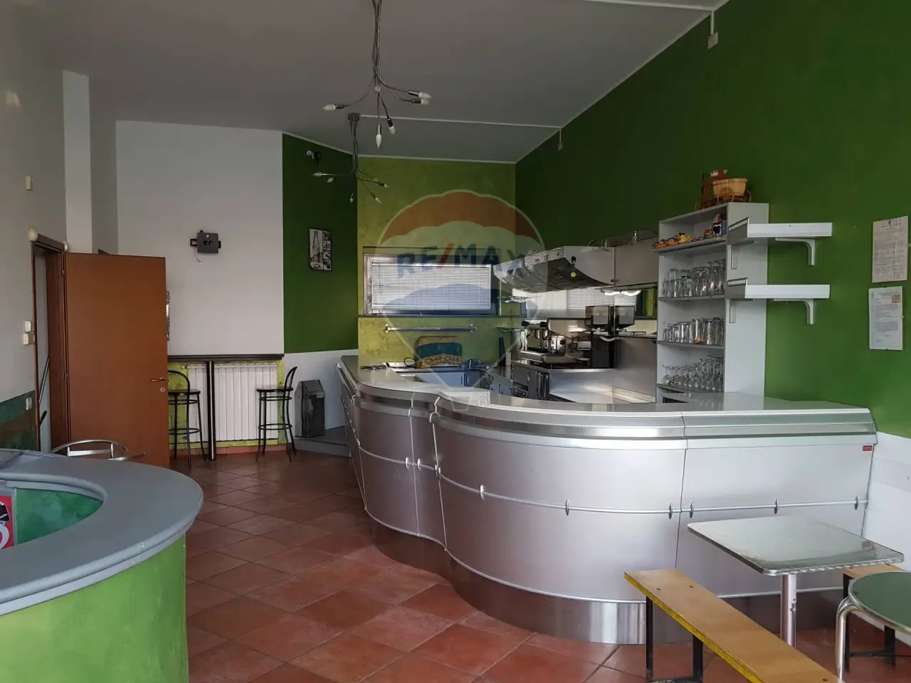 Negozio in Largo Beato Frassati 14, Fagnano Olona, {3} - Foto 1