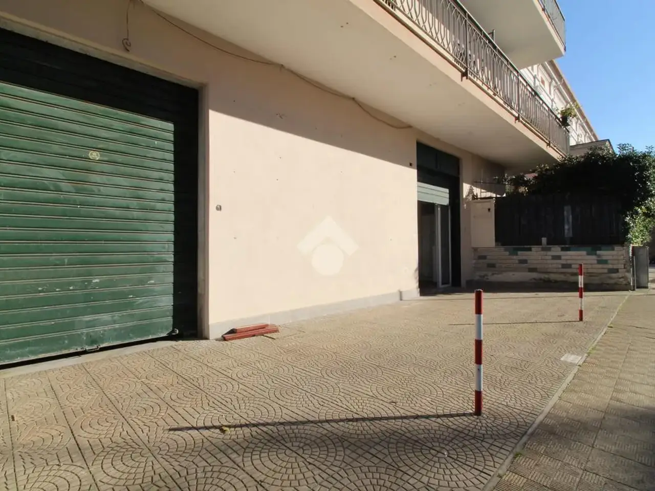 Negozio in Viale Europa 2, Casagiove, {3} - Foto 1