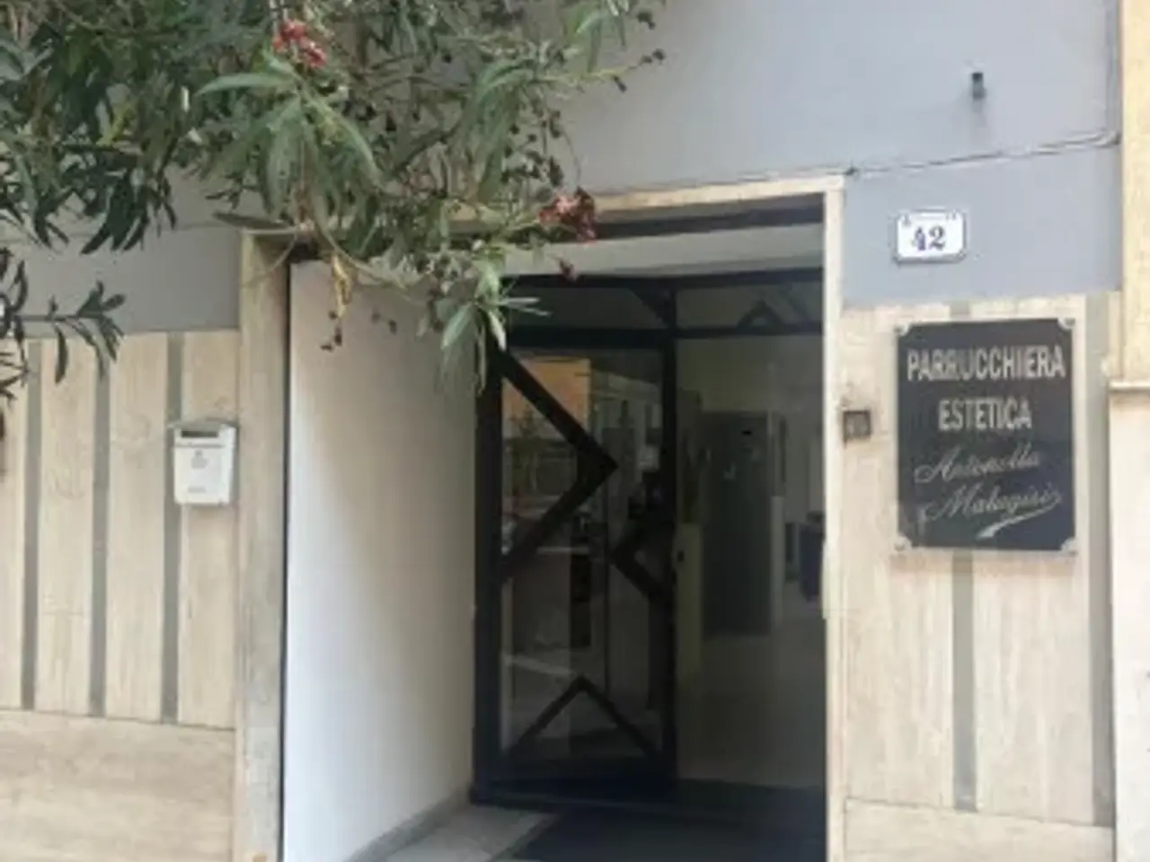 Negozio in Via 24 Maggio 45, Nettuno, {3} - Foto 1