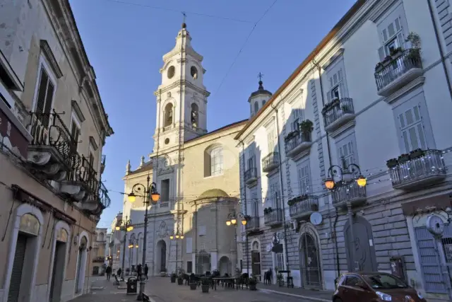 Geschäft in Via Duomo 20, Foggia - Foto 1