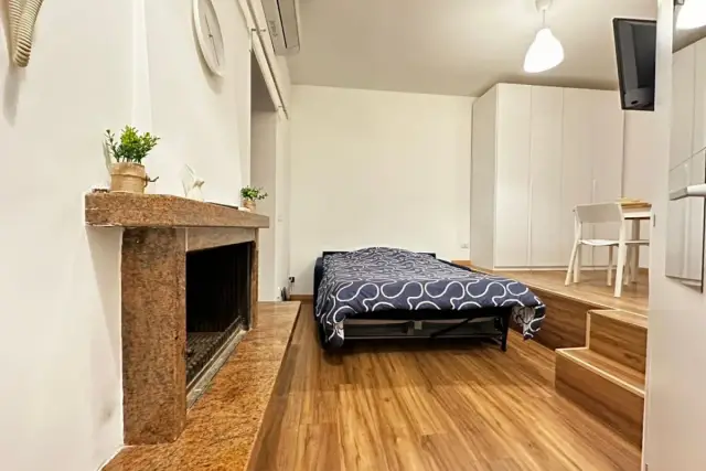 Loft in {3}, - Photo 1