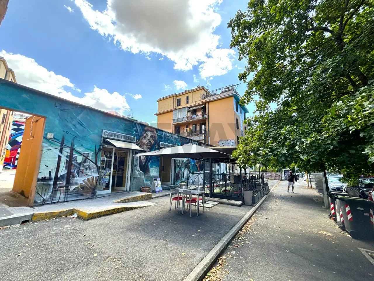 Esercizio commerciale in Viale di Tor Marancia, Roma, {3} - Foto 1