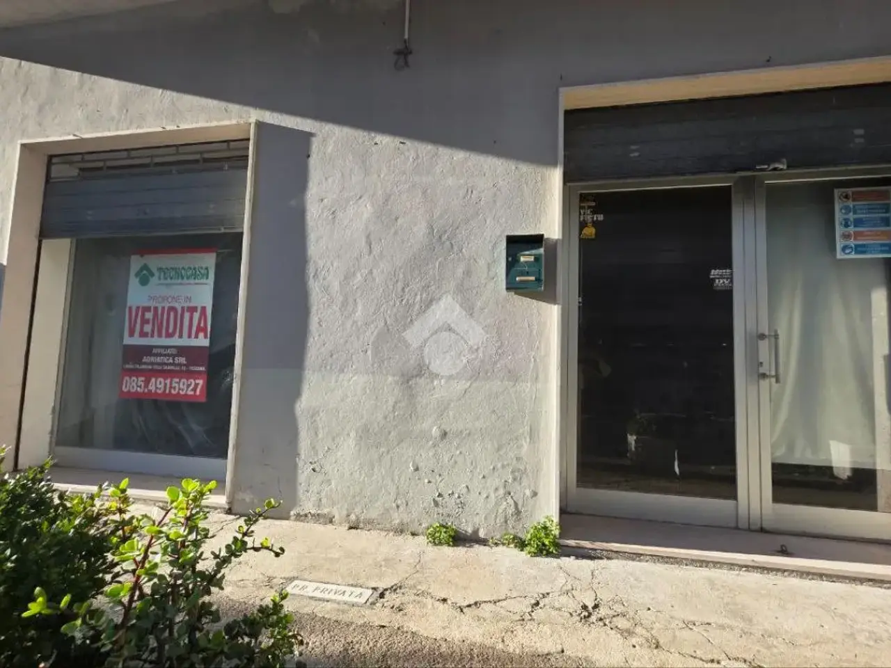 Negozio in Via Tinozzi 3, Pescara, {3} - Foto 1