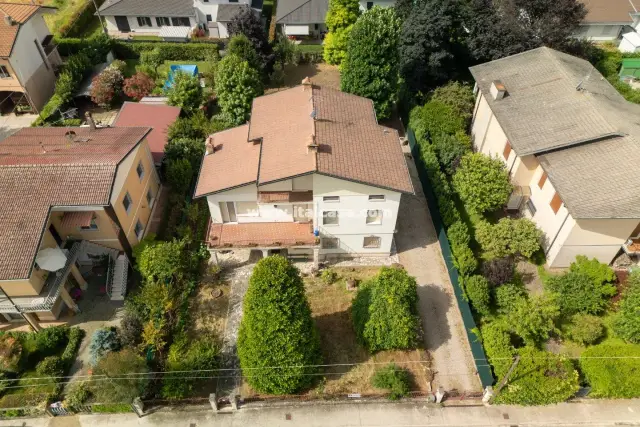 Villa in Via San Martino, Curtatone - Foto 1