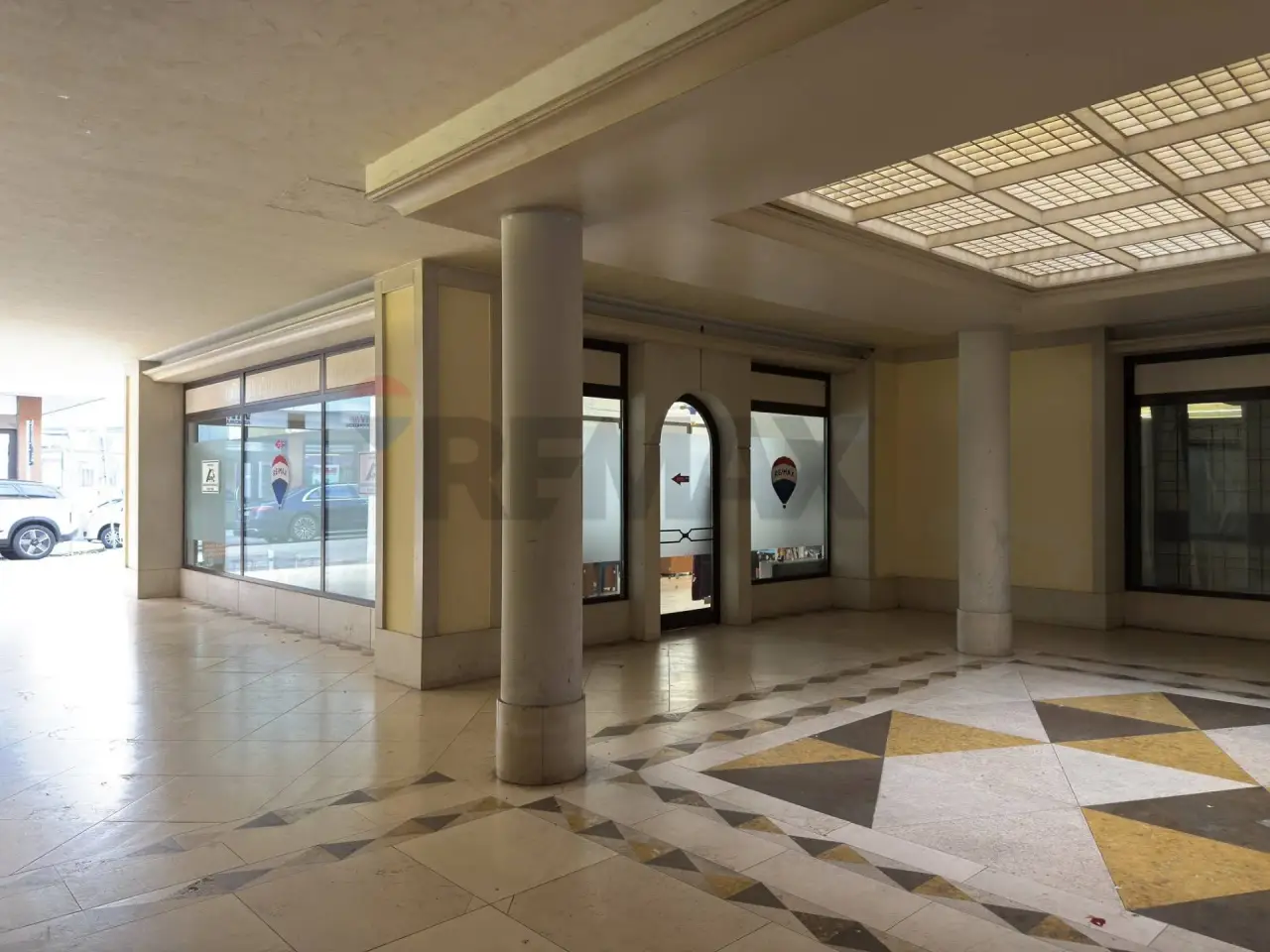 Negozio in Via Cavour, Belluno, {3} - Foto 2