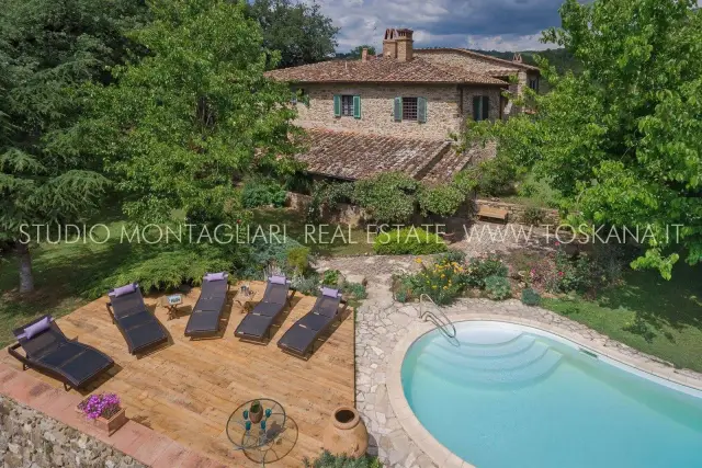 Country house or cottage in {3}, Piazza Giacomo Matteotti - Photo 1