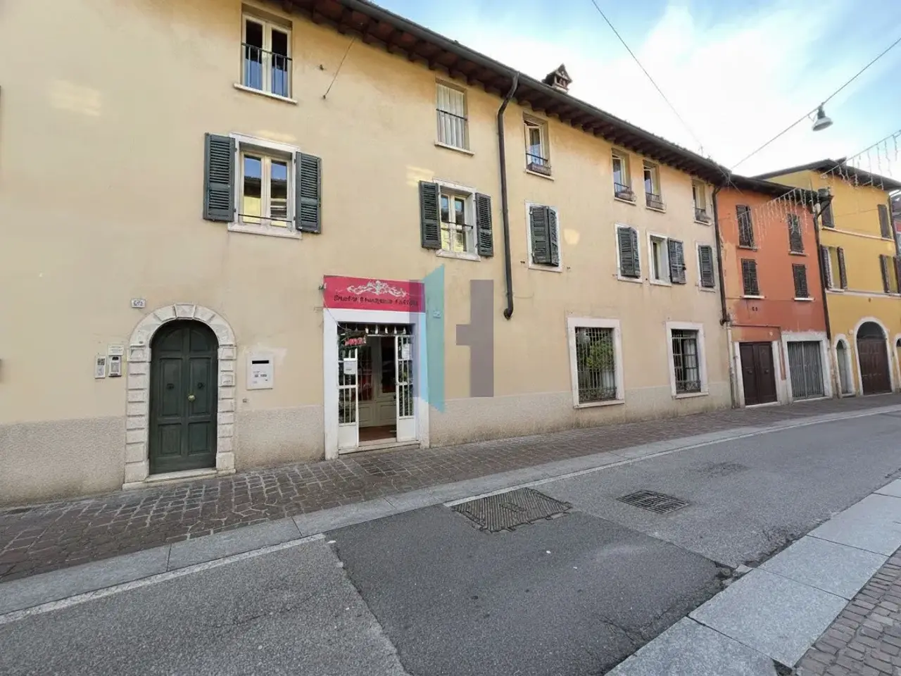 Solarium in Via Trento 84, Brescia, {3} - Foto 1
