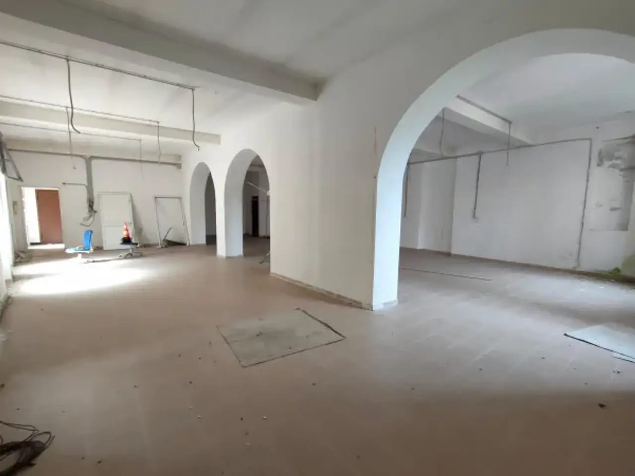 Magazzino in Via Giuseppe Gallesi 64, Genova, {3} - Foto 2