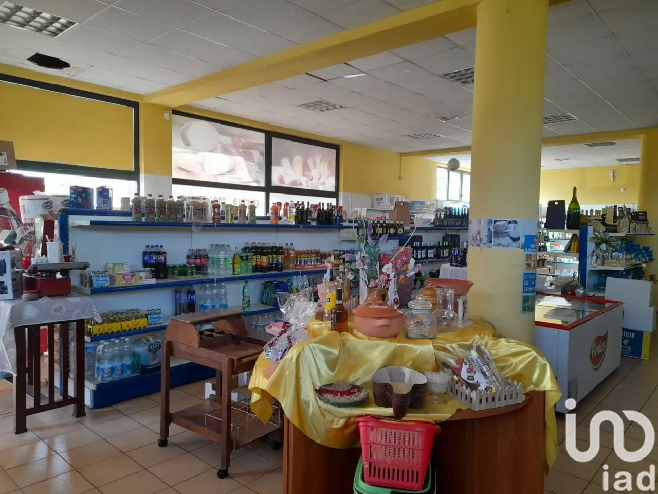Negozio in Via Trento   N.  S.N.  Villa Zaccheo  Castellalto Sn, Castellalto, {3} - Foto 2