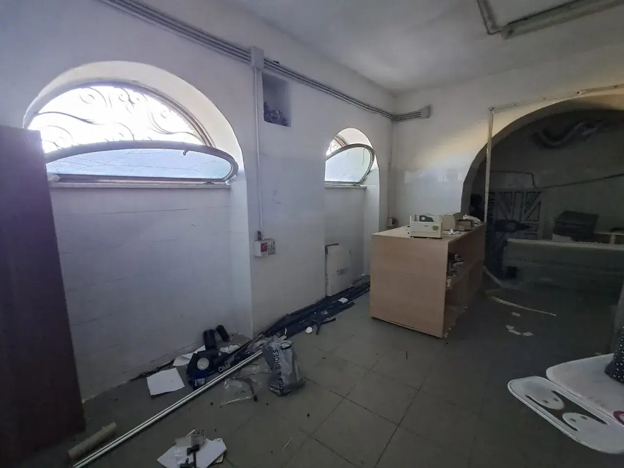 Palazzina commerciale in Corso Vittorio Emanuele II 13, Cosenza, {3} - Foto 2