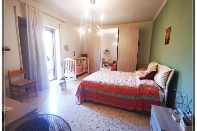 Vierzimmerwohnung in Via Palazzo, Formia - Foto 1