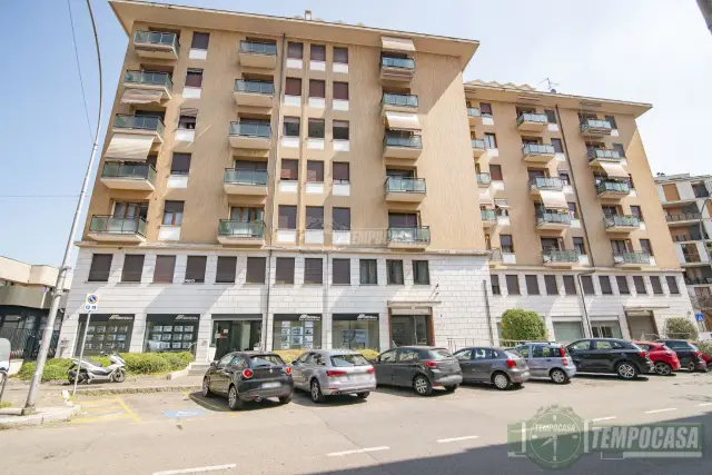 4-room flat in Via Lodovico Pavoni 10, Monza - Photo 1