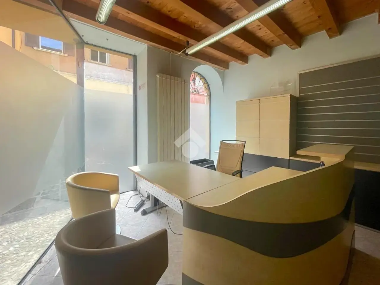 Ufficio in Via Giuseppe di Vittorio, Desenzano Del Garda, {3} - Foto 2