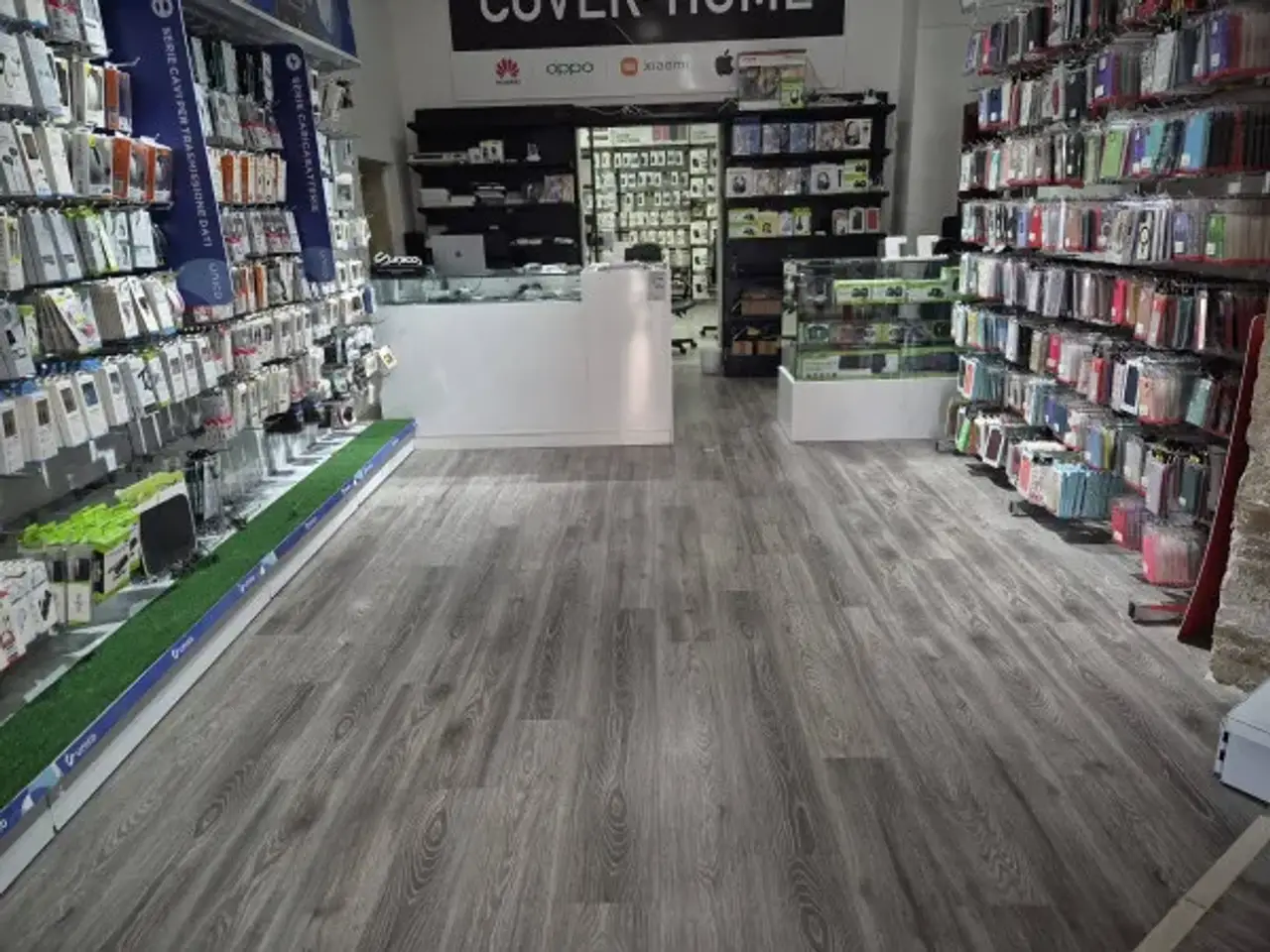 Negozio in Corso Vittorio Emanuele II 250, Trani, {3} - Foto 1