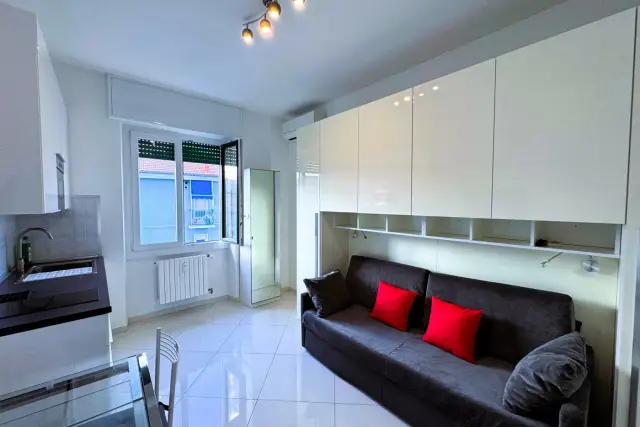 One-room flat in Via Giorgio Marazzani 14, Milano - Photo 1