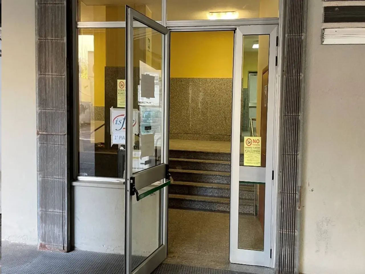 Ufficio in , Cagliari, {3} - Foto 2