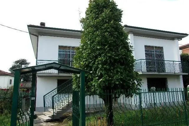 Villa in Via Alberto da Giussano 12, Forlì - Foto 1