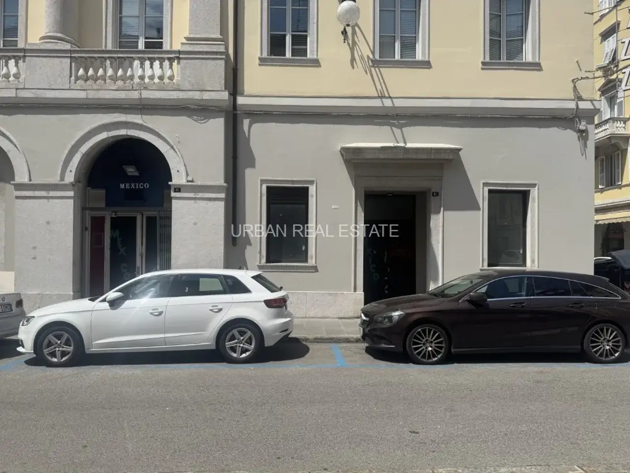 Negozio in Via Trenta Ottobre 4, Trieste, {3} - Foto 1