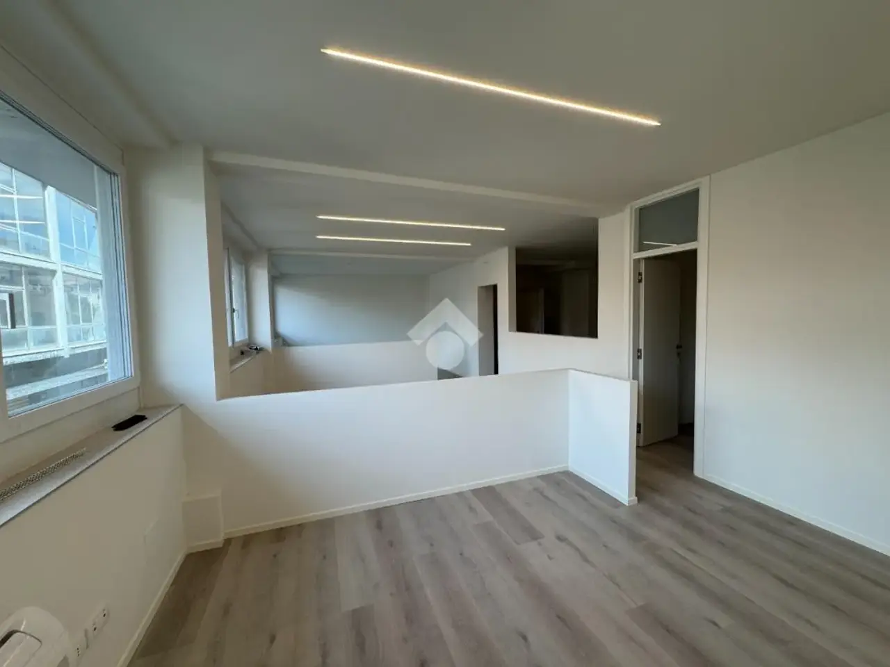 Ufficio in Via Alessandro Manzoni 31, Montebelluna, {3} - Foto 2