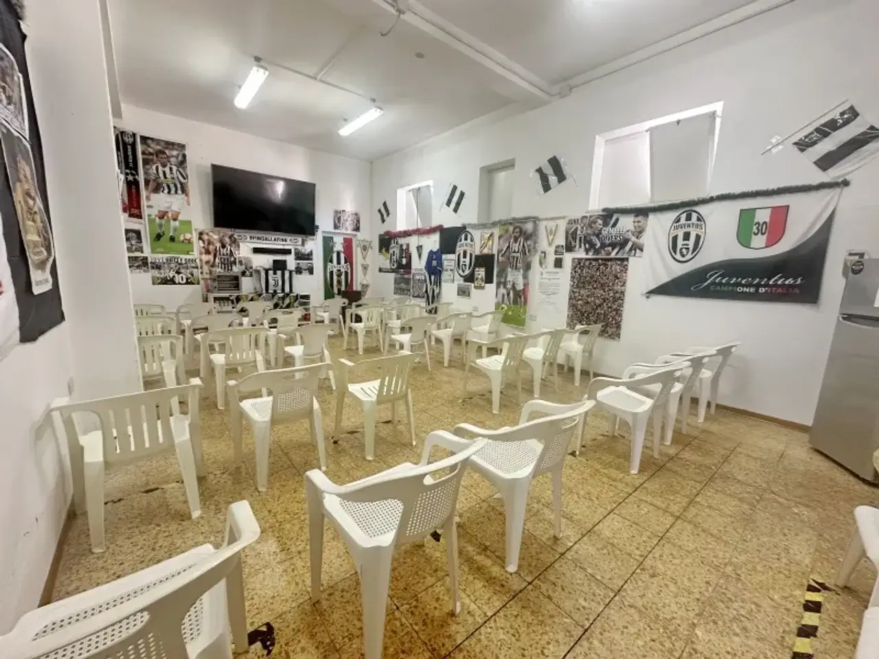 Laboratorio in , Massa Marittima, {3} - Foto 1