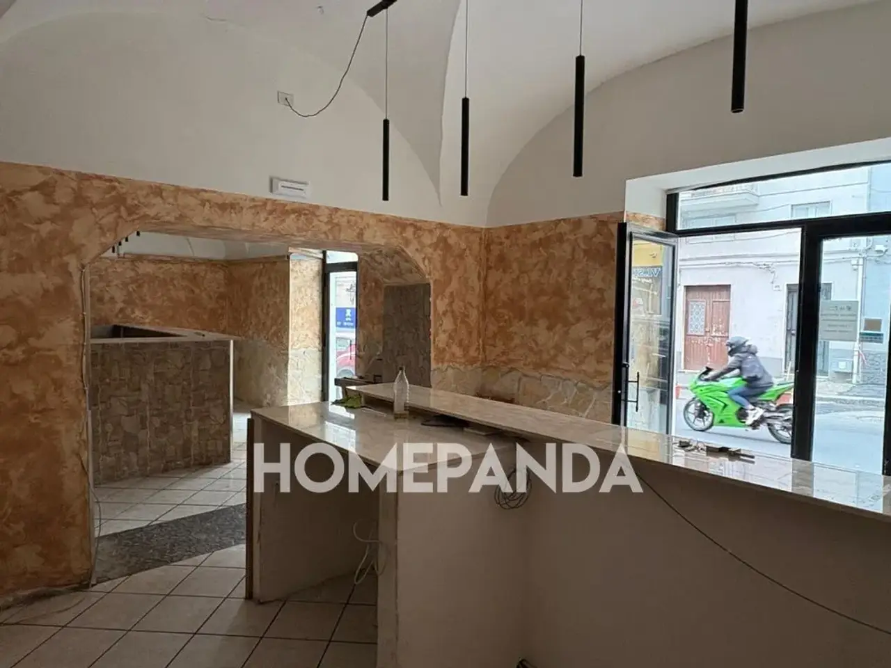 Negozio in Via Vittorio Emanuele II 404, Catania, {3} - Foto 2