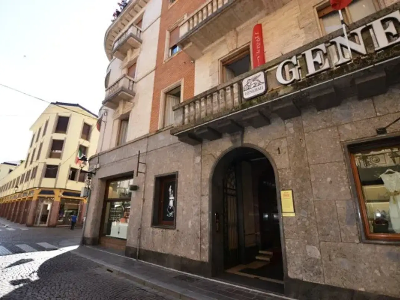 Ufficio in Via Antonio Gramsci 1, Biella, {3} - Foto 1