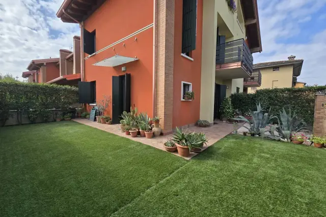 Villa a schiera in Via Sant'Eurosia, Montichiari - Foto 1