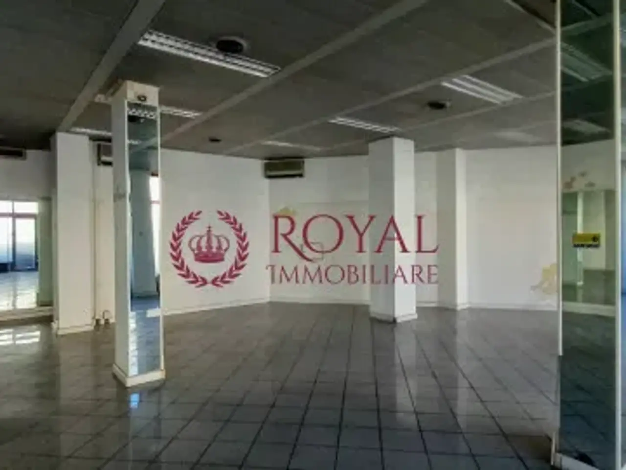 Negozio in Scali Manzoni, Livorno, {3} - Foto 2