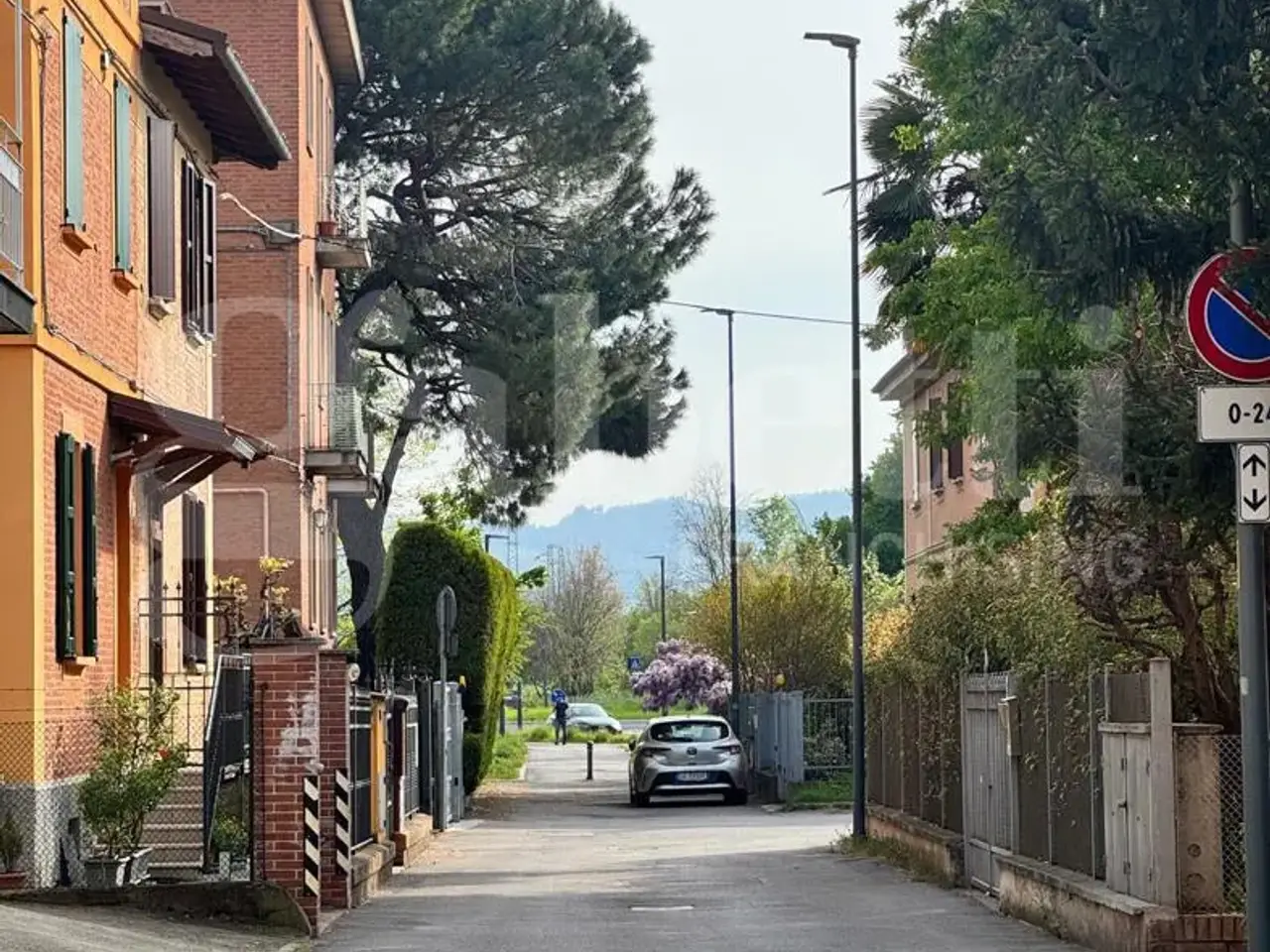 Magazzino in Via Marco Emilio Lepido  70, Bologna, {3} - Foto 2