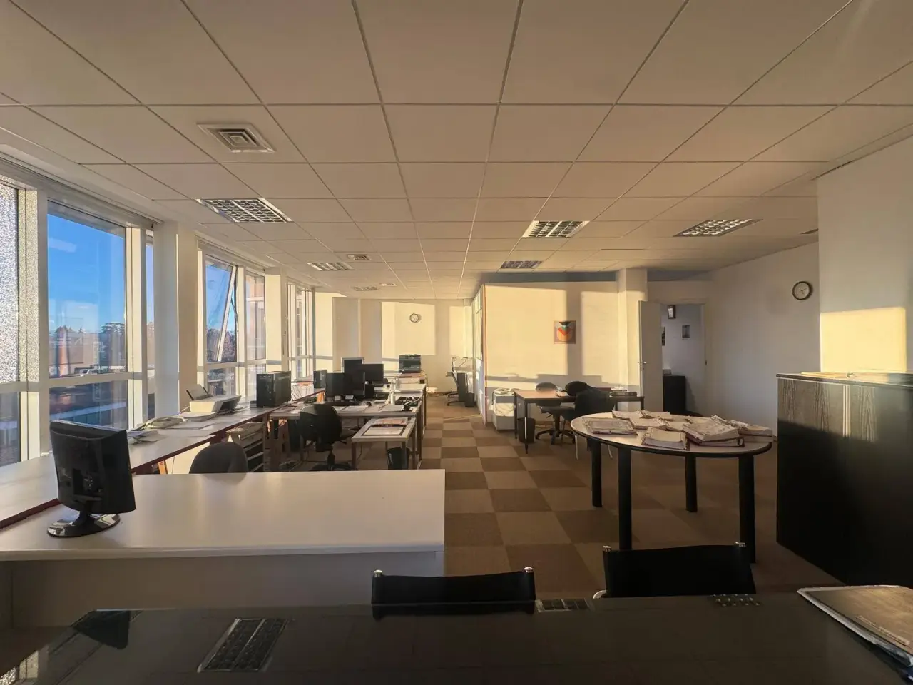 Ufficio in Viale Carlo Noè 45, Gallarate, {3} - Foto 1