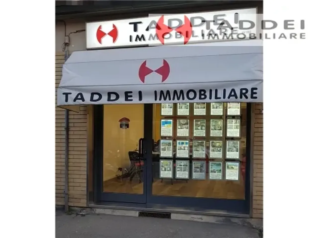 Edicola in , Scandicci, {3} - Foto 1
