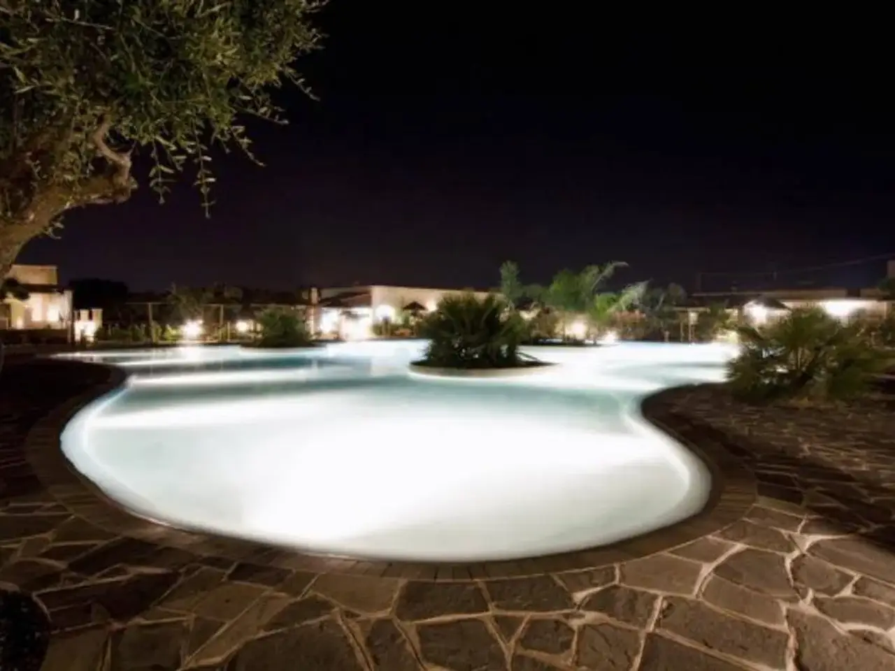 Hotel in  San Vito dei Normanni, San Vito Dei Normanni, {3} - Foto 2