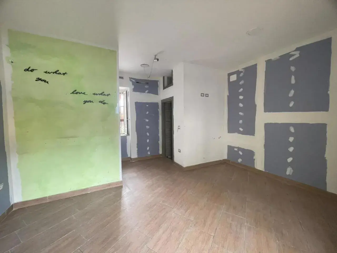 Palazzina commerciale in Via Enrico De Nicola 79, Quarto, {3} - Foto 2