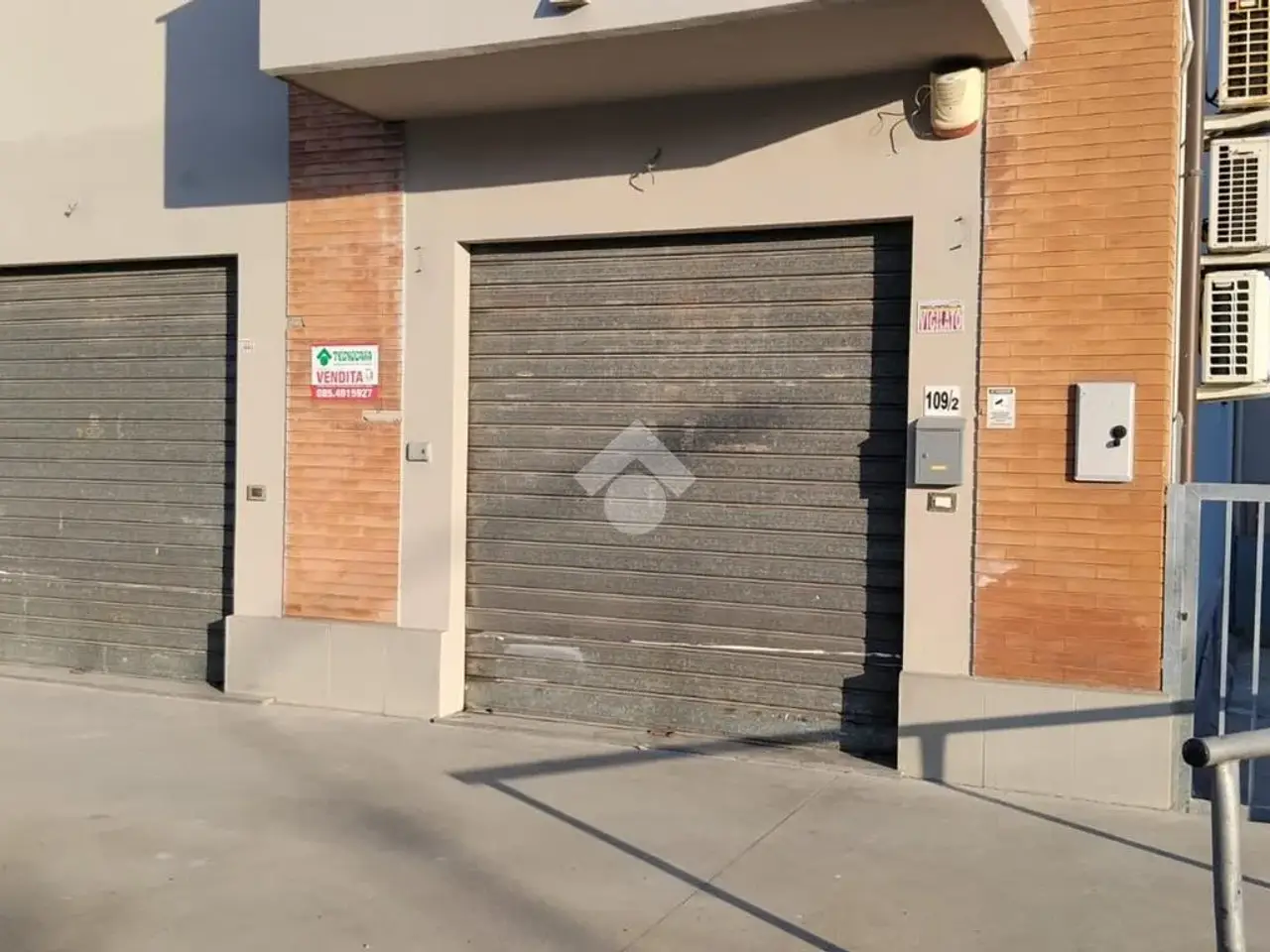 Negozio in Via Vestina 109, Montesilvano, {3} - Foto 1