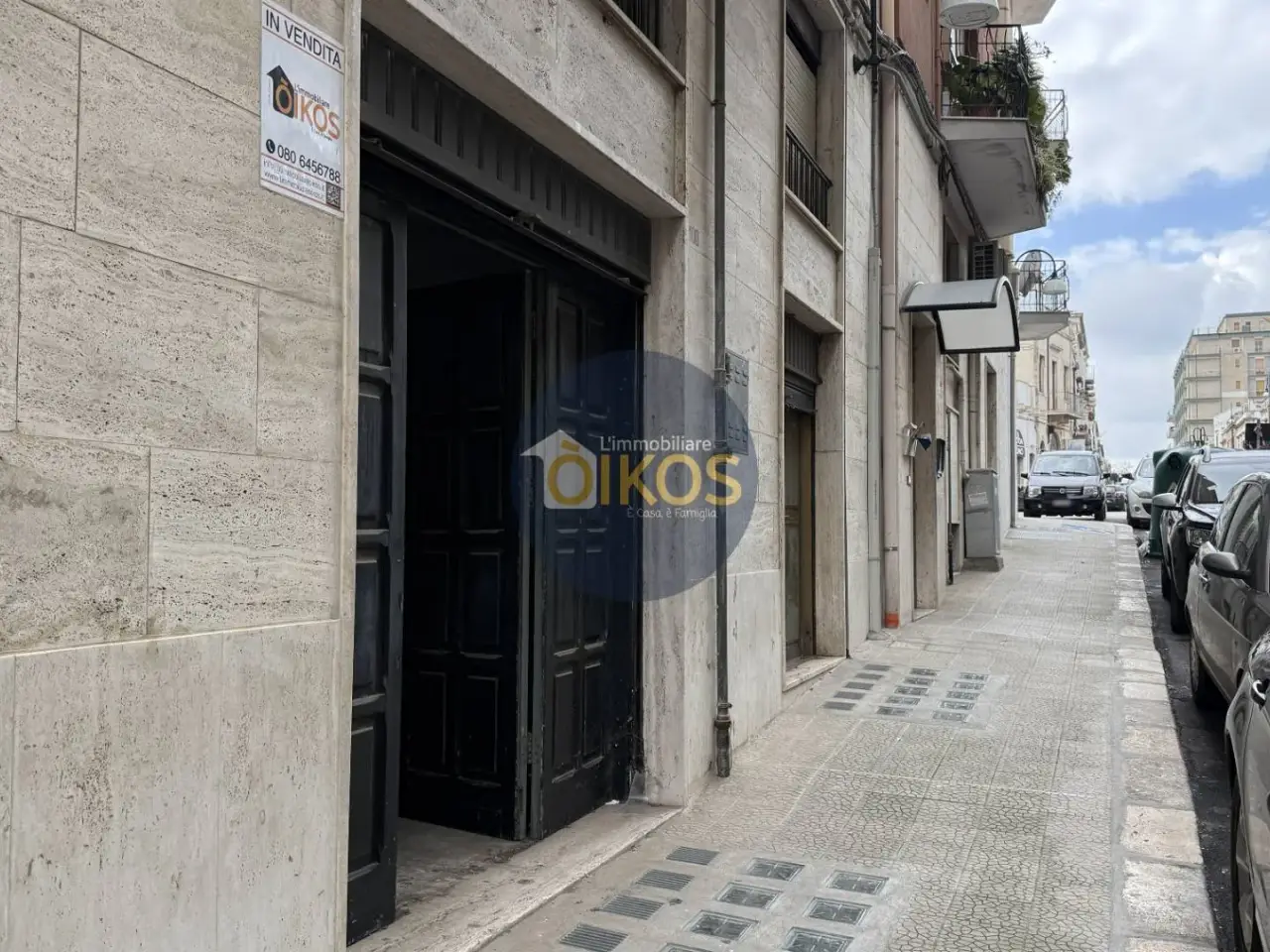 Negozio in Via Margherita di Savoia 100, Putignano, {3} - Foto 1