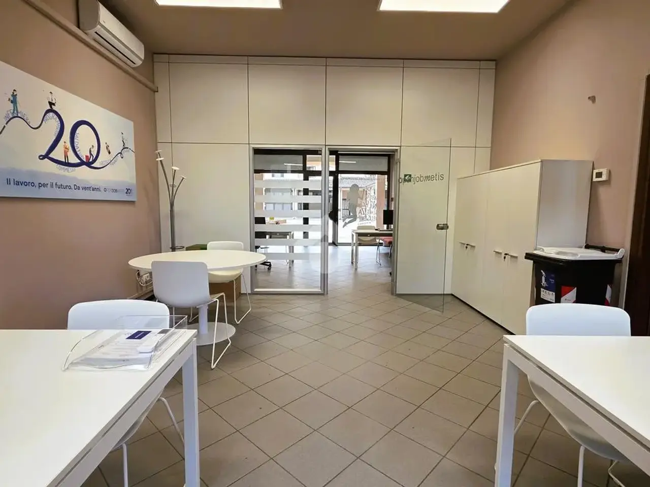 Negozio in Via Cisa 95, Borgo Virgilio, {3} - Foto 2