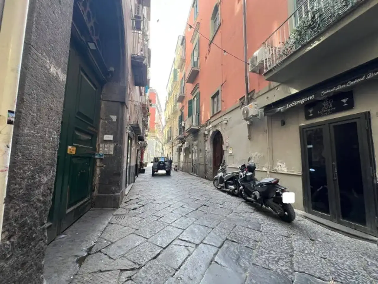 Negozio in Vico Belledonne a Chiaia, Napoli, {3} - Foto 2