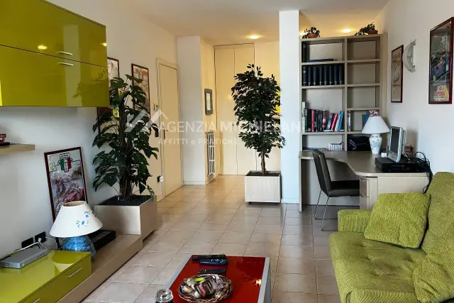 4-room flat in Piazza Europa 7, Silea - Photo 1