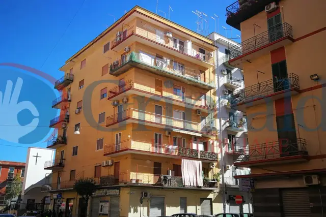 2-room flat in Via Dante Alighieri, Taranto - Photo 1