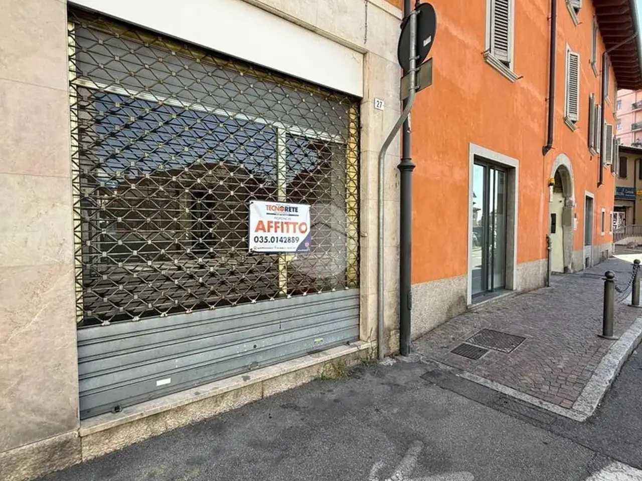 Negozio in Via Roma, Azzano San Paolo, {3} - Foto 1
