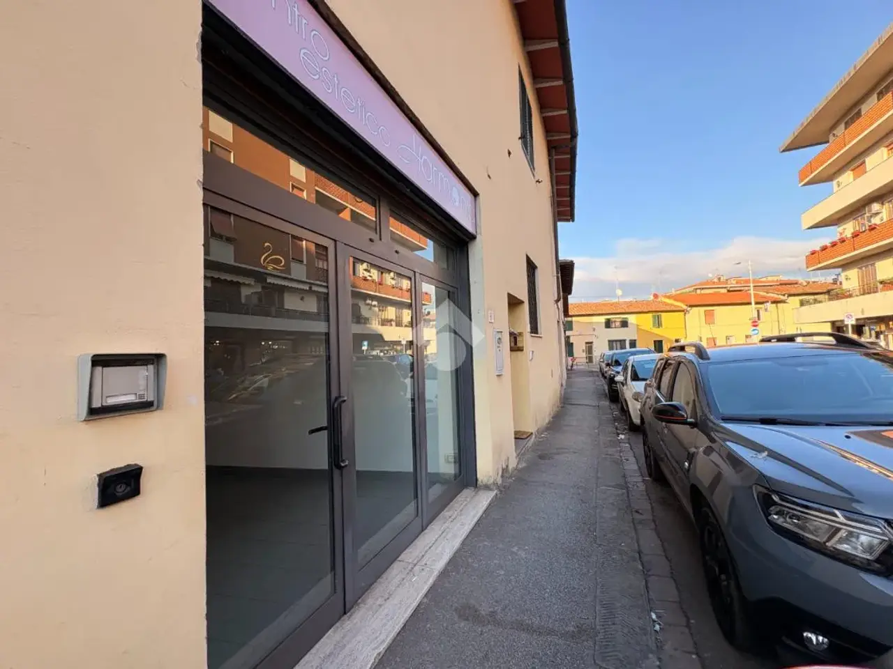 Negozio in Via Giuliano Bugiardini 6, Firenze, {3} - Foto 1