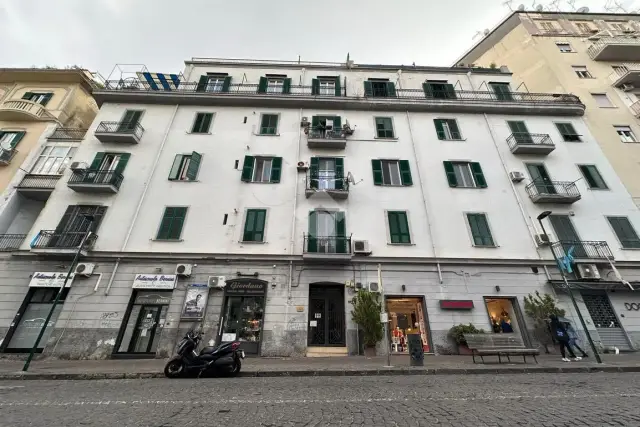 Apartament in Via Gian Lorenzo Bernini 96, Napoli - Photo 1