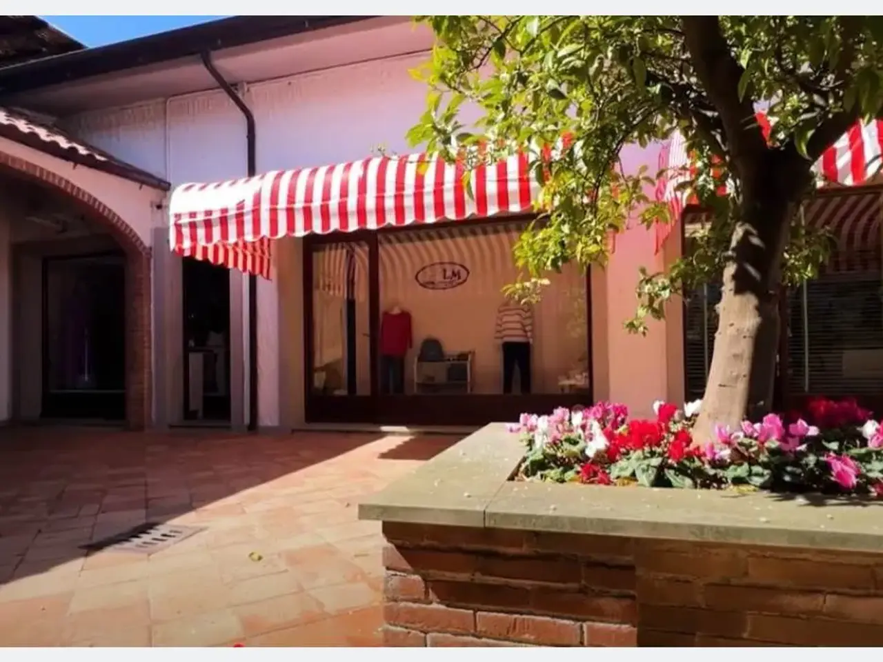 Negozio in , Sarzana, {3} - Foto 1